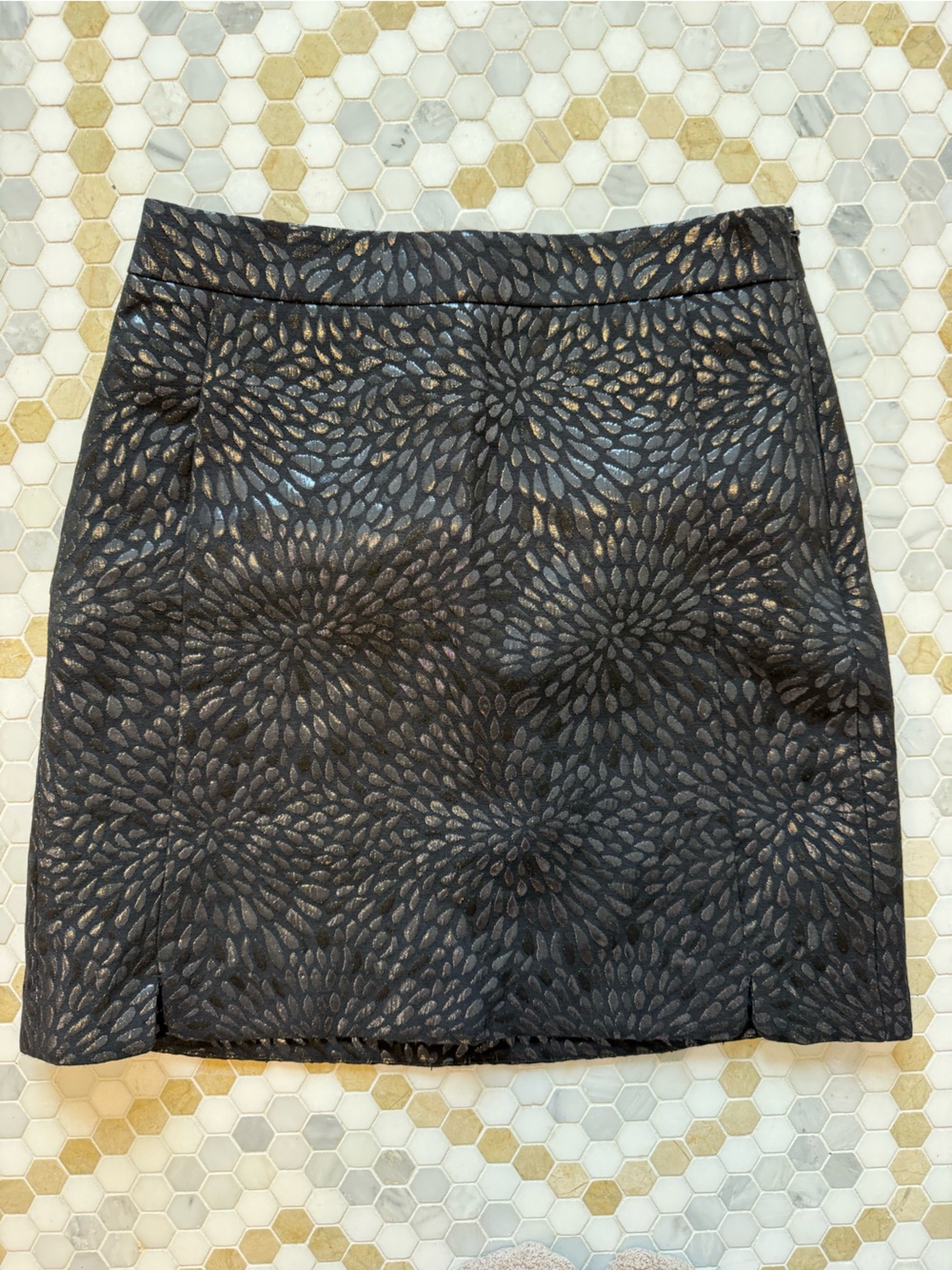 Loft Metallic Black Textured Pencil Skirt